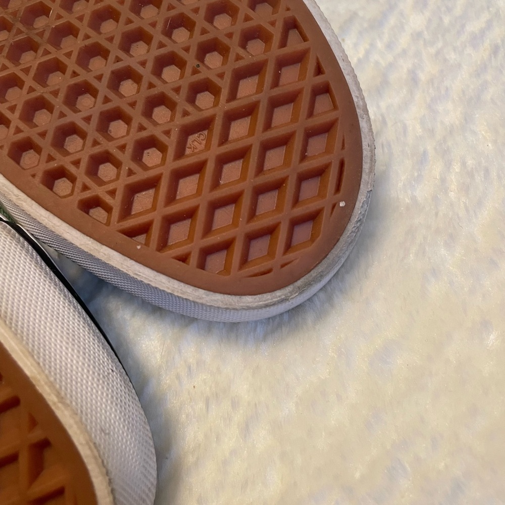 Green vans shoes - Picture 4 of 5